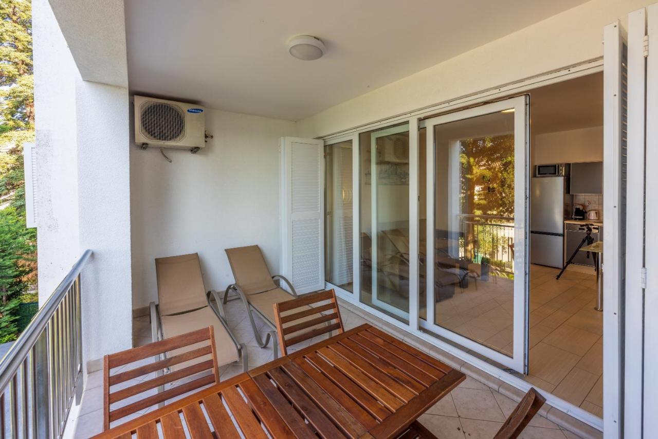 Apartmani Heta Alagic I Selce Exterior photo