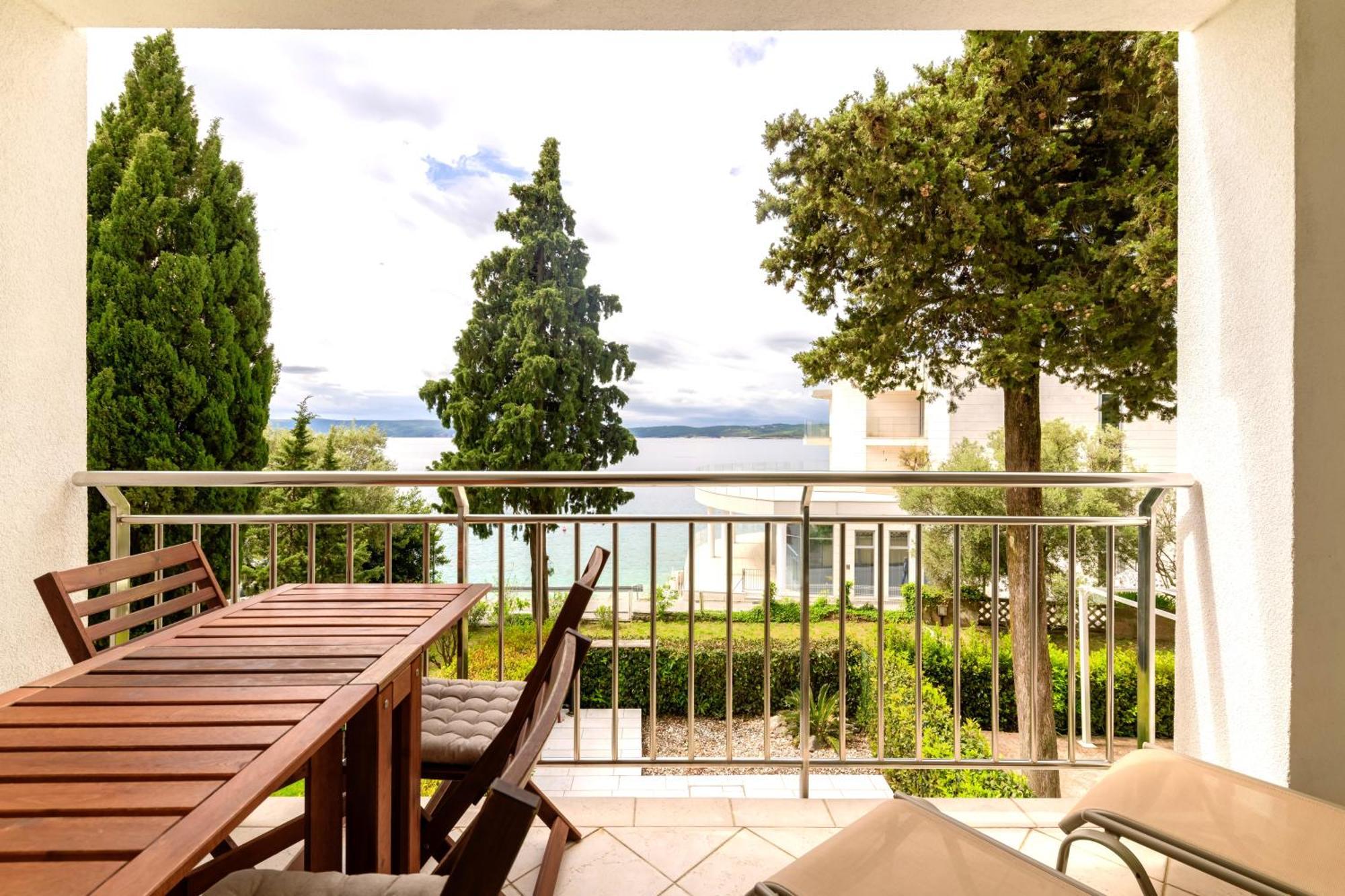 Apartmani Heta Alagic I Selce Exterior photo